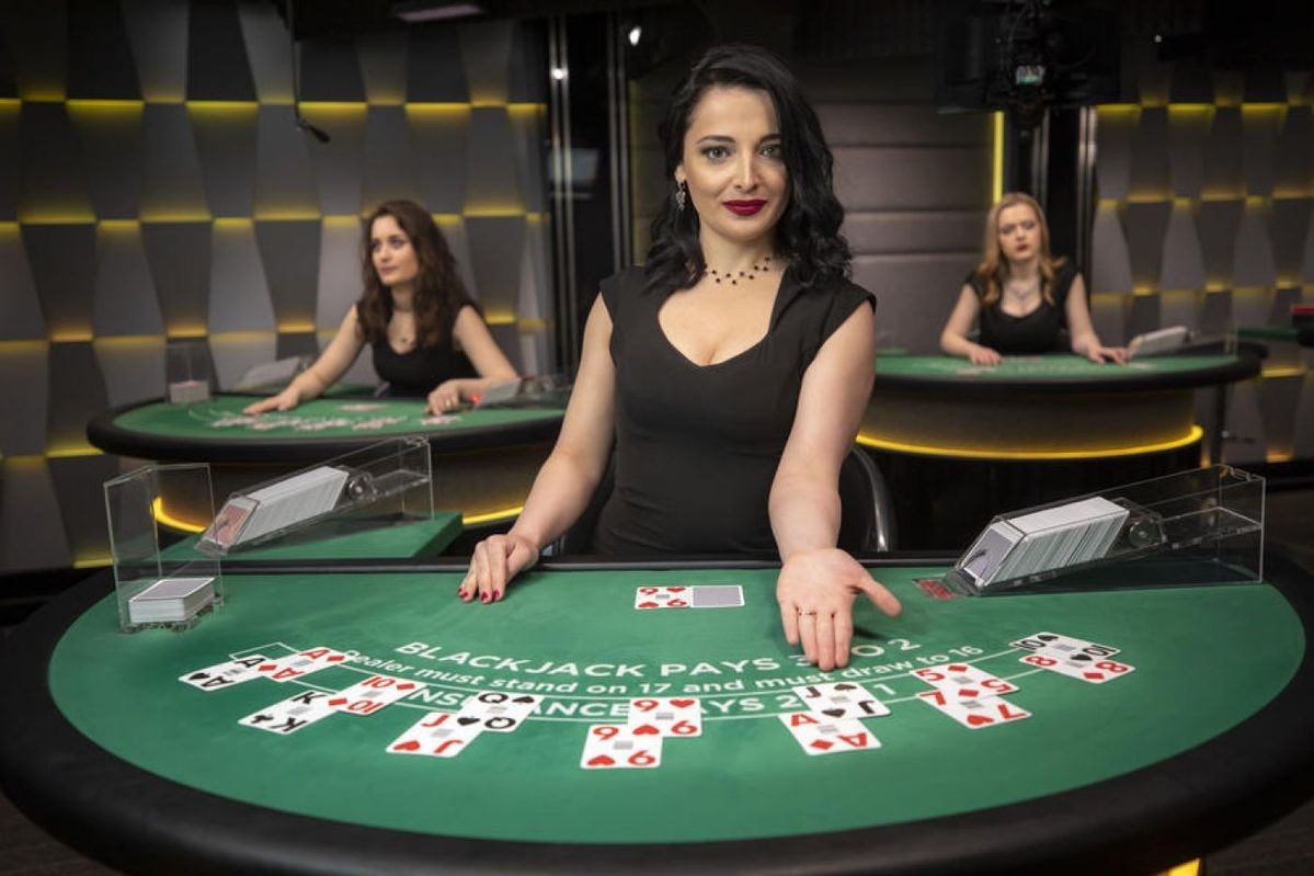 EuropeSlots Live Casino